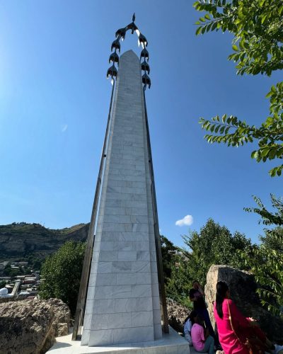 Гуниб. Парк Победы в июле — фото погоды (2025-07-24)