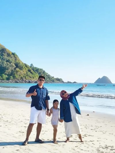 Selong Belanak Lombok Indonesia в июле — фото погоды (2026-07-06)