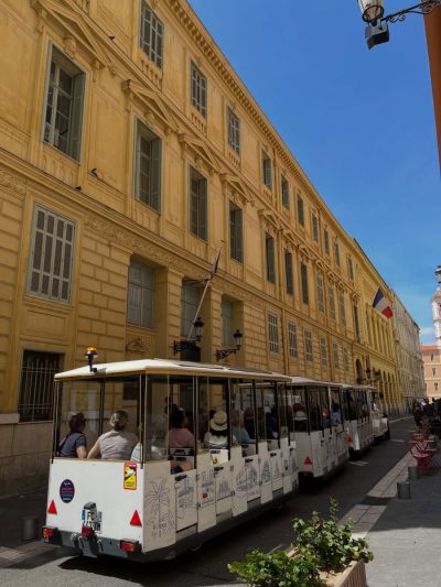Castle Hill Nice Cote d'Azur, France в феврале — фото погоды (2026-02-28)