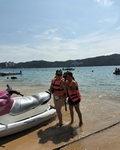 Playa Pichilingue в феврале — фото погоды (2026-02-01)