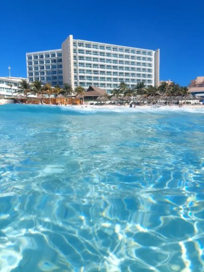 Krystal Cancún в марте — фото погоды (2026-03-29)