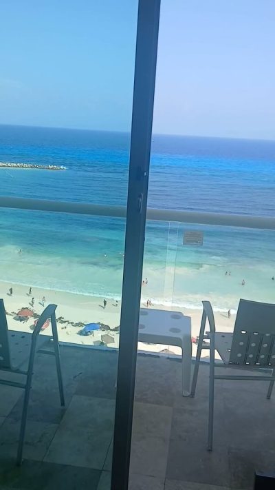 Krystal Cancún в июле — фото погоды (2026-07-15)