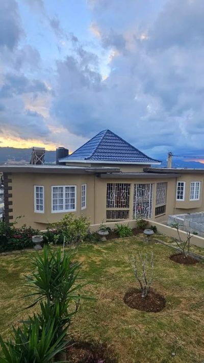 Westgate Hills , Montego Bay в апреле — фото погоды (2026-04-05)