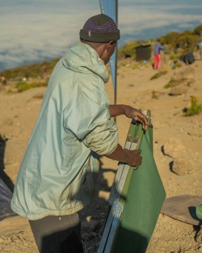 Karanga camp, mount Kilimanjaro в феврале — фото погоды (2026-02-13)
