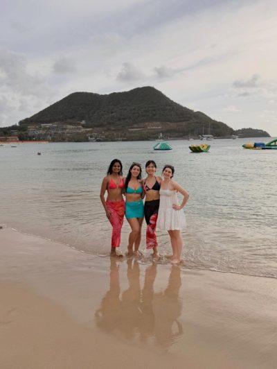 Reduit Beach, St. Lucia в апреле — фото погоды (2026-04-30)