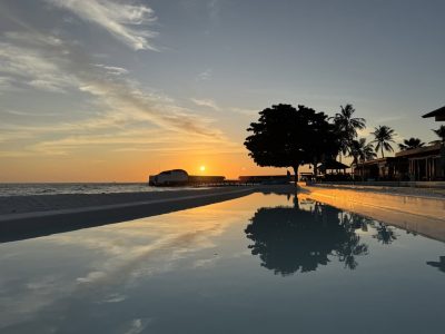 The Westin Maldives Miriandhoo Resort — фото погоды в феврале (2026-02-15)