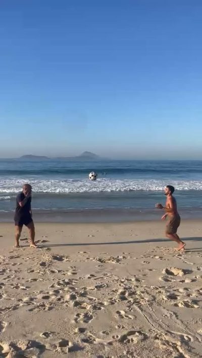 Praia do Leblon - Posto 12 в июле — фото погоды (2026-07-07)