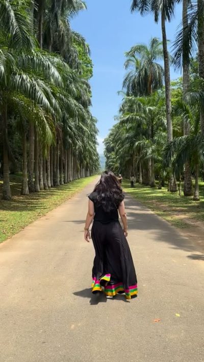Royal Botanical Gardens, Peradeniya в апреле — фото погоды (2026-04-11)