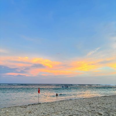 Mengiat Beach в мае — фото погоды (2026-05-30)
