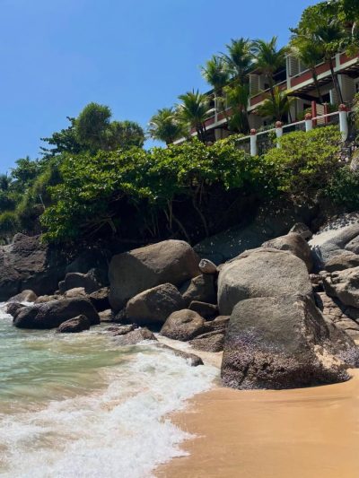 Kata Noi Beach, Phuket, Thailand в апреле — фото погоды (2026-04-13)