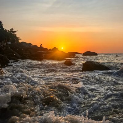Kata Noi Beach, Phuket, Thailand в мае — фото погоды (2026-05-24)