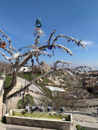 Güvercinlik Vadisi Uçhisar в апреле — фото погоды (2026-04-28)