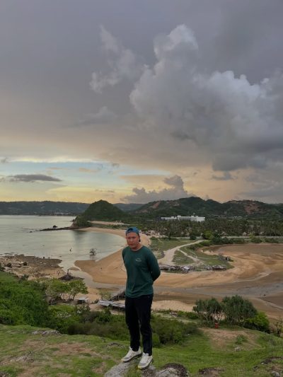 Atas Bukit Pantai Seger, Kute Lombok в декабре — фото погоды (2025-12-06)