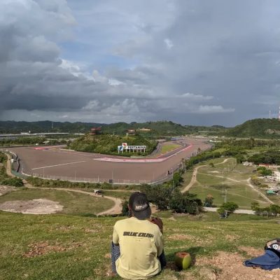 Atas Bukit Pantai Seger, Kute Lombok в феврале — фото погоды (2026-02-10)