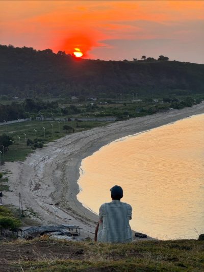 Atas Bukit Pantai Seger, Kute Lombok в апреле — фото погоды (2026-04-30)