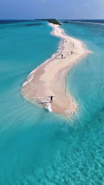 Dighurah Island в декабре — фото погоды (2025-12-30)