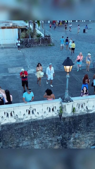 Elevador Lacerda, Bahia, Brasil в июле — фото погоды (2026-07-14)