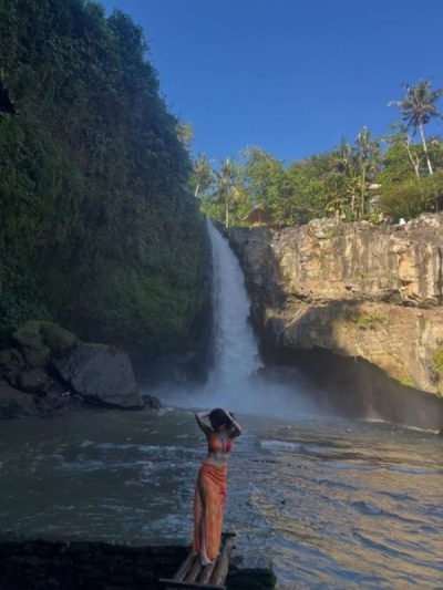 Tegenungan Waterfall в июне — фото погоды (2026-06-03)