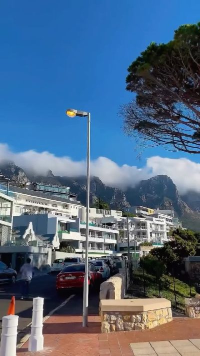Camps Bay Beach в декабре — фото погоды (2025-12-25)