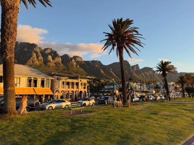 Camps Bay Beach в январе — фото погоды (2026-01-17)