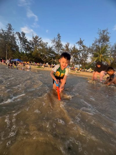 Pantai Tanjung Aru, Kota Kinabalu, Sabah в апреле — фото погоды (2026-04-05)