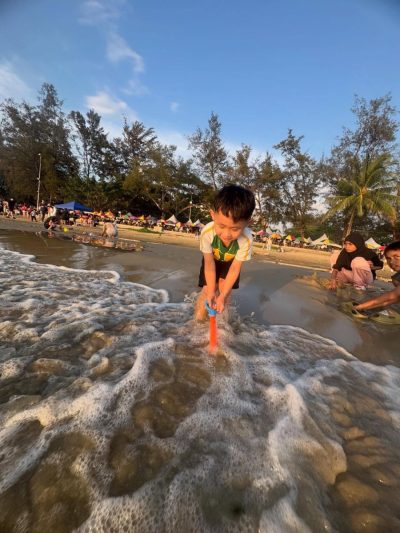 Pantai Tanjung Aru, Kota Kinabalu, Sabah в апреле — фото погоды (2026-04-05)