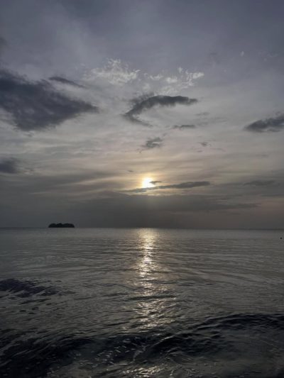Playa Hermosa, Guanacaste, Costa Rica в мае — фото погоды (2026-05-18)