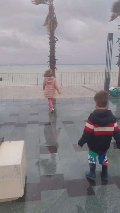 Antalya kontaaltı plajı в январе — фото погоды (2024-01-07)