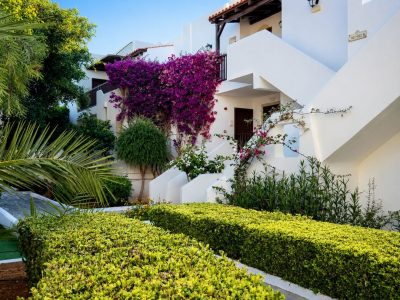 Alexander Beach Hotel & Village Resort в июне — фото погоды (2026-06-25)