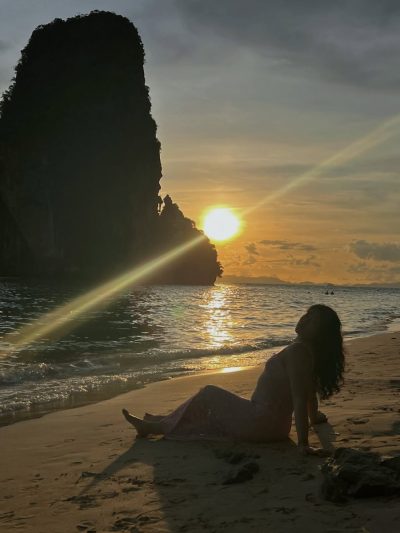 Phranang Cave Beach, Krabi, Thailand в октябре — фото погоды (2025-10-22)