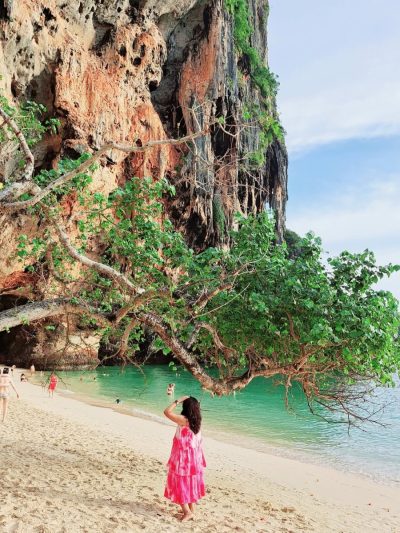 Phranang Cave Beach, Krabi, Thailand в декабре — фото погоды (2025-12-24)