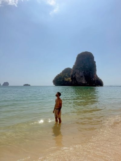 Phranang Cave Beach, Krabi, Thailand в марте — фото погоды (2026-03-19)