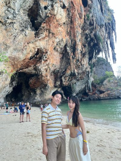 Phranang Cave Beach, Krabi, Thailand в марте — фото погоды (2026-03-25)