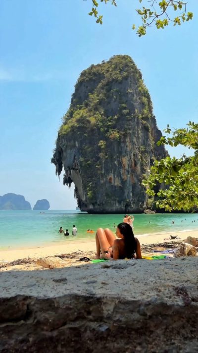 Phranang Cave Beach, Krabi, Thailand в апреле — фото погоды (2026-04-20)