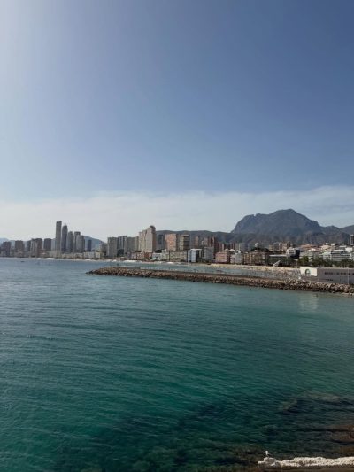 El Mirador De Benidorm в апреле — фото погоды (2026-04-17)