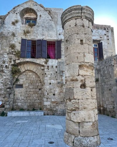 Rhodos, Old Town, Grecia в июне — фото погоды (2026-06-27)