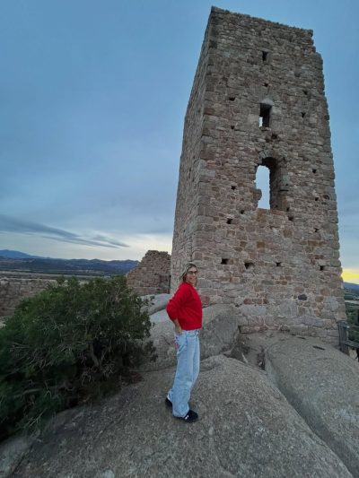 Castello di Pedres в сентябре — фото погоды (2025-09-28)