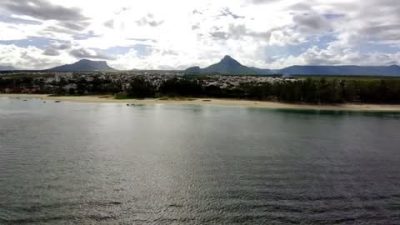 Flic En Flac BEACH в феврале — фото погоды (2026-02-18)
