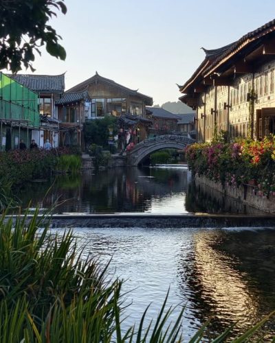 Lệ giang cổ trấn, 丽江古镇 в январе — фото погоды (2026-01-22)