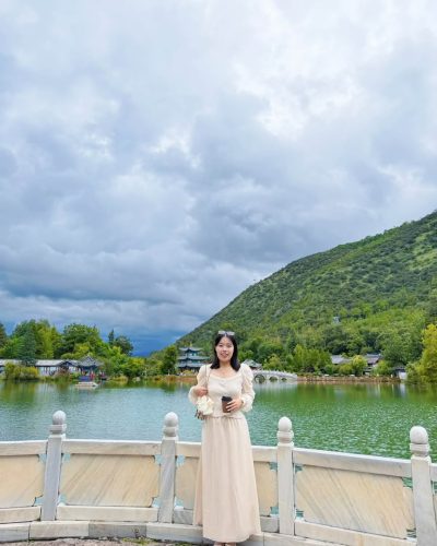 Lệ giang cổ trấn, 丽江古镇 в июле — фото погоды (2026-07-18)