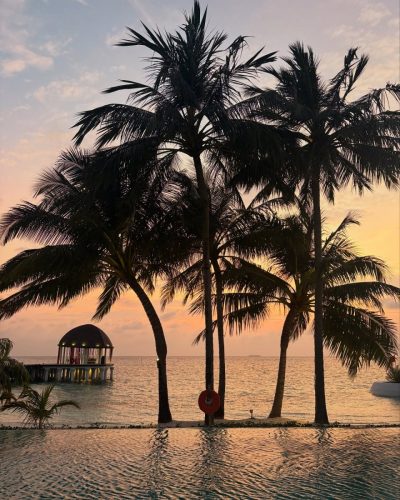 OZEN Atmosphere Maadhoo в апреле — фото погоды (2025-04-17)