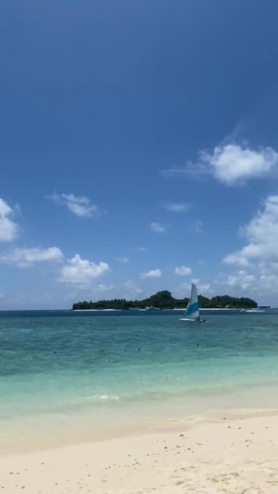 AA. Rasdhoo в сентябре — фото погоды (2025-09-29)