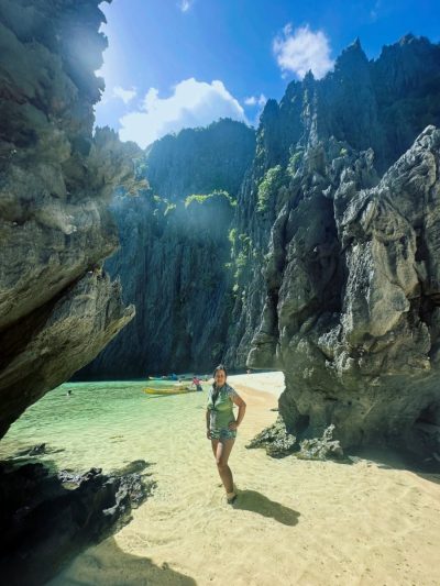Secret Lagoon Beach в марте — фото погоды (2026-03-03)