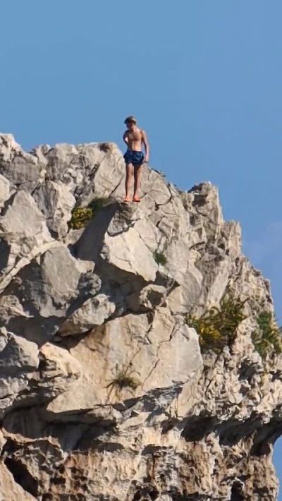 Taormina's Beach в ноябре — фото погоды (2024-11-01)