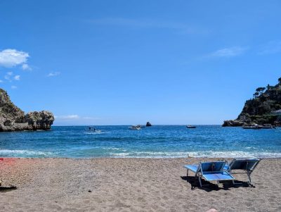 Taormina's Beach в апреле — фото погоды (2025-04-26)
