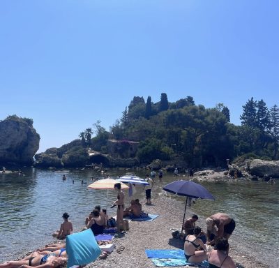 Taormina's Beach в июне — фото погоды (2026-06-25)