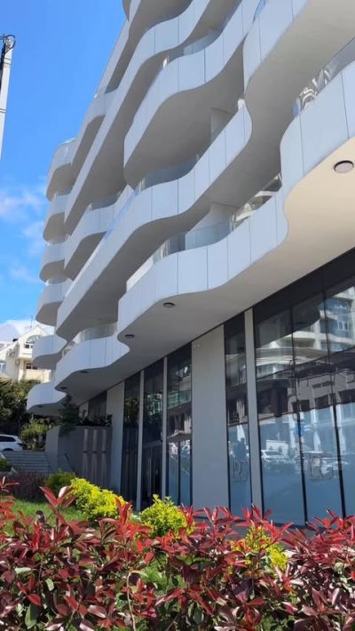 Rodina Grand Hotel & Spa, Sochi — фото погоды в апреле (2026-04-17)