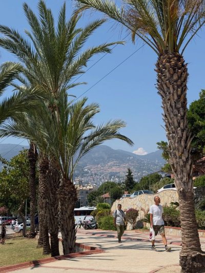 Alanya Limanı в июне — фото погоды (2026-06-17)