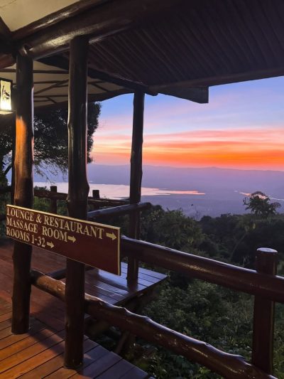 Ngorongoro Serena Safari Lodge в марте — фото погоды (2026-03-17)