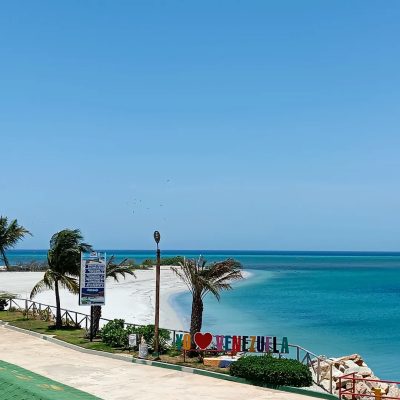 Puerto Internacional El Guamache в апреле — фото погоды (2024-04-23)